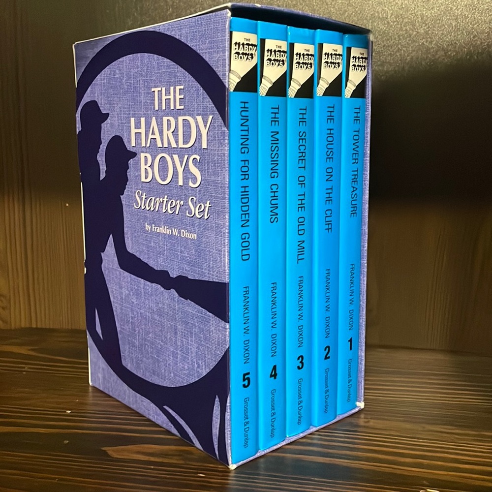 NEW The Hardy Boys 5 Book Set